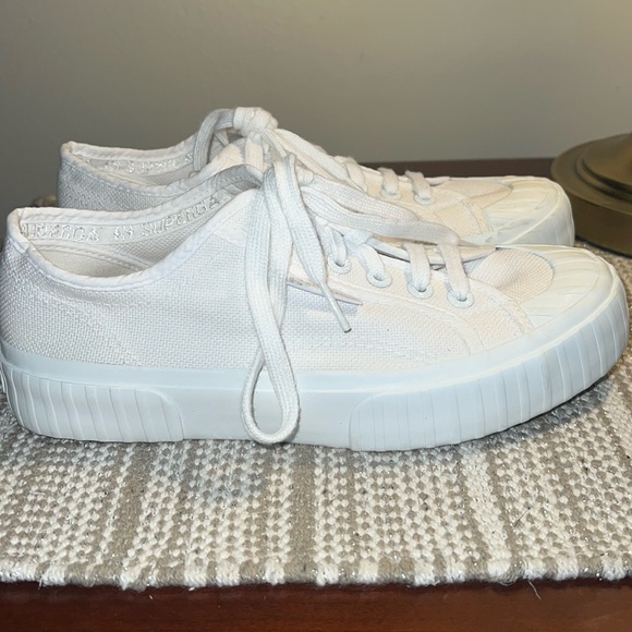 Superga Shoes - Superga Women’s White Canvas Sneakers Size 8